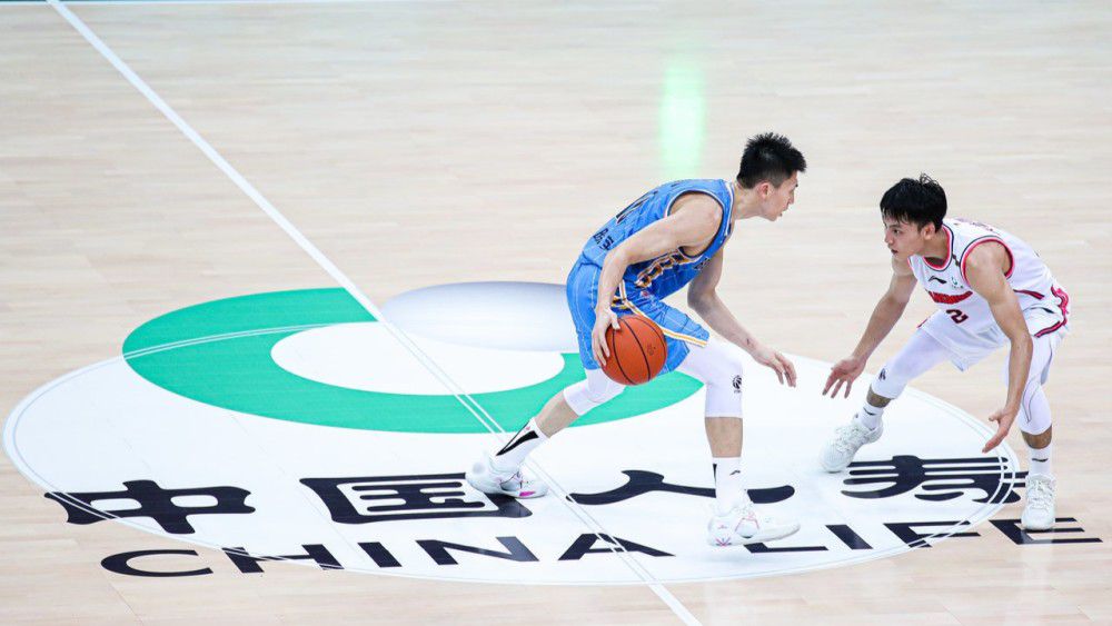 杰伦-布朗23投14中得到30分9板2帽拼到6犯离场今日NBA季中锦标赛，凯尔特人112-122不敌步行者。